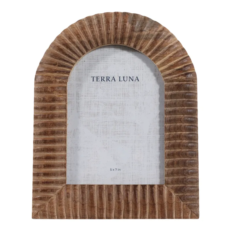 5x7" Ribbed Wood Arch Photo Frame, Natural