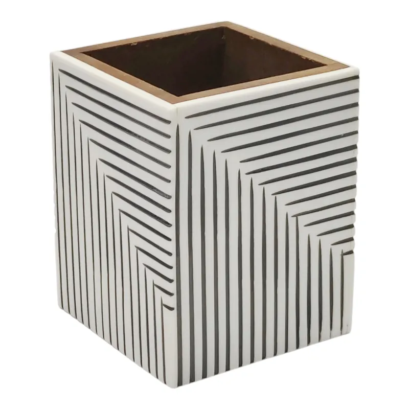 4x3\" Ridged Lines Resin Pencil Cup, Black/white