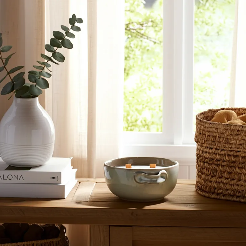 8\" 14 Oz Coffee Candle, Brown