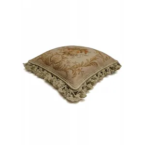 Needlepoint Pillows, Ma-6, 0510