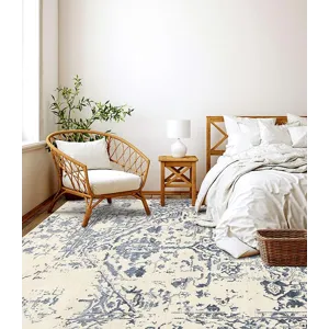 Amour Wool &amp; Silk, Eternity, Ivory