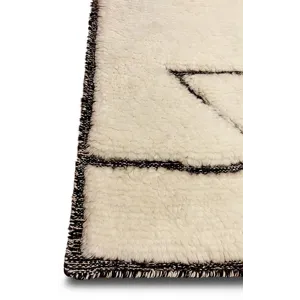 Bohemian Rebel, Natural Ivory-Black