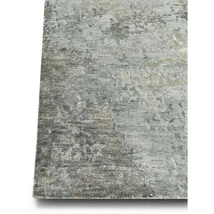 Chic Wool &amp; Silk Sassy, Silver-Blue