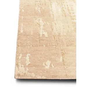 Chic Wool &amp; Silk Spirited, Beige Ivory