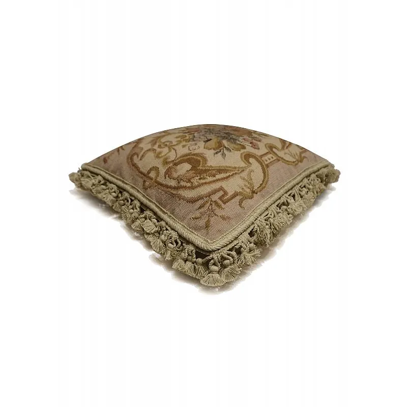 Needlepoint Pillows, Ma-37, 0104