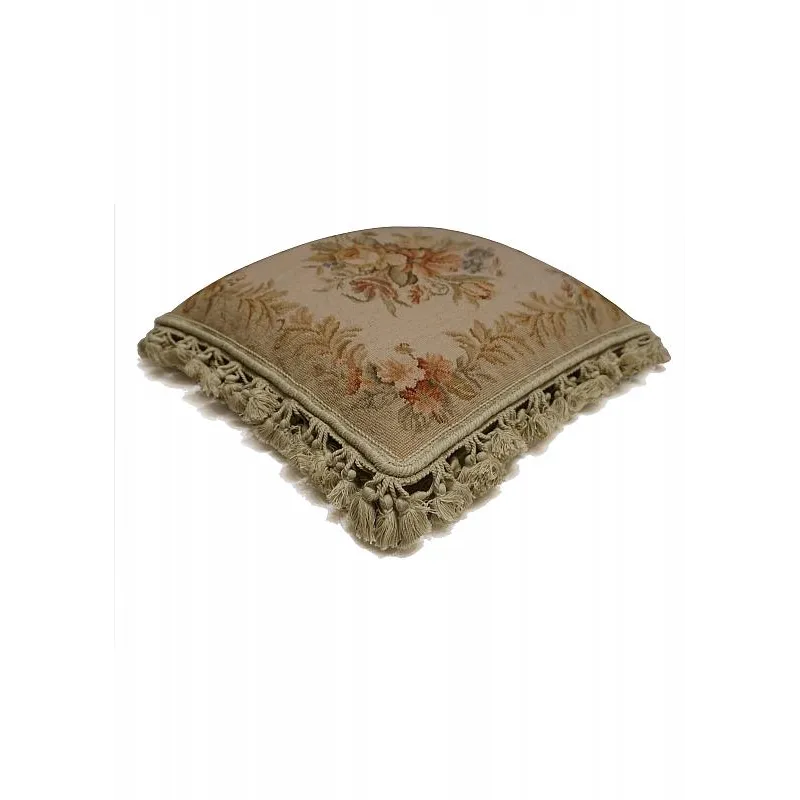 Needlepoint Pillows, Ma-4, 0221