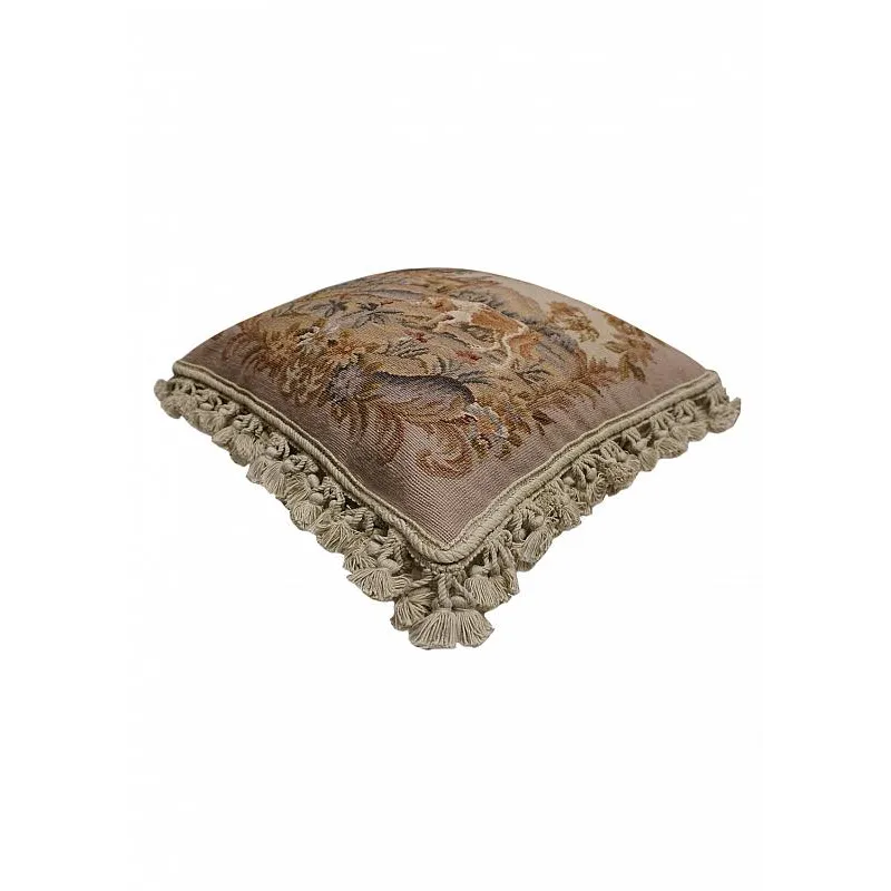 Needlepoint Pillows, Ma 32 0104