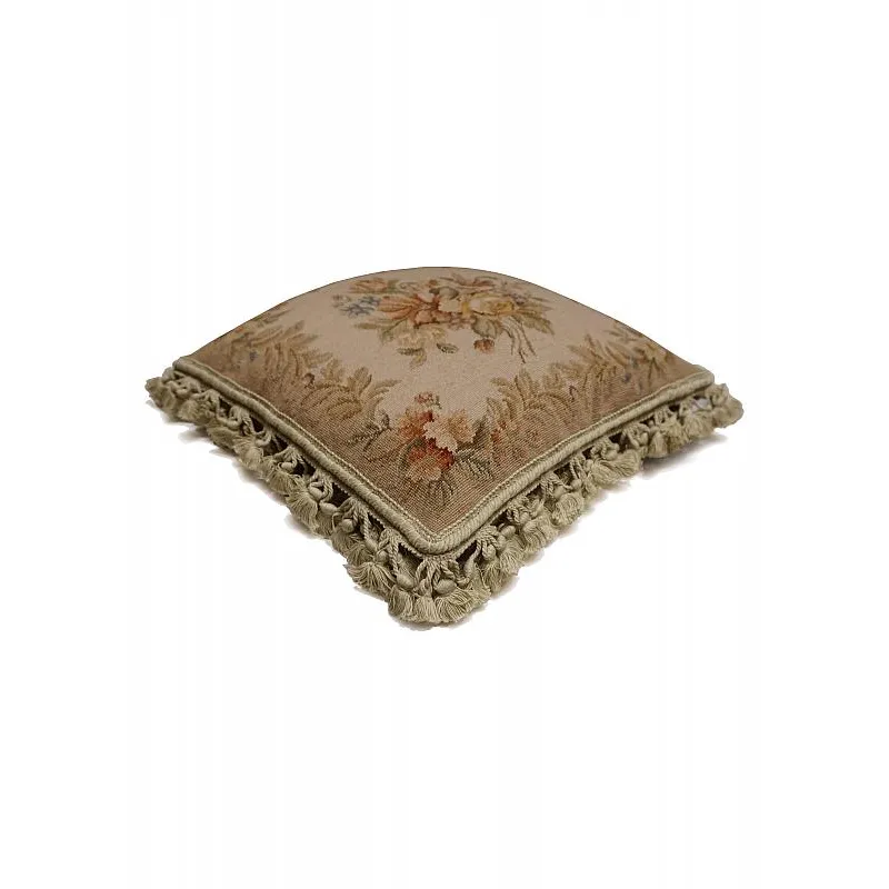 Needlepoint Pillows, Ma-4, 0520