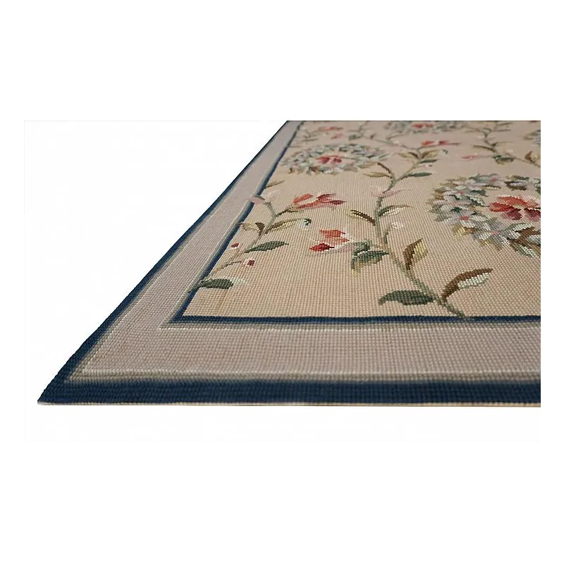 Highland Needleworks, Sinclair