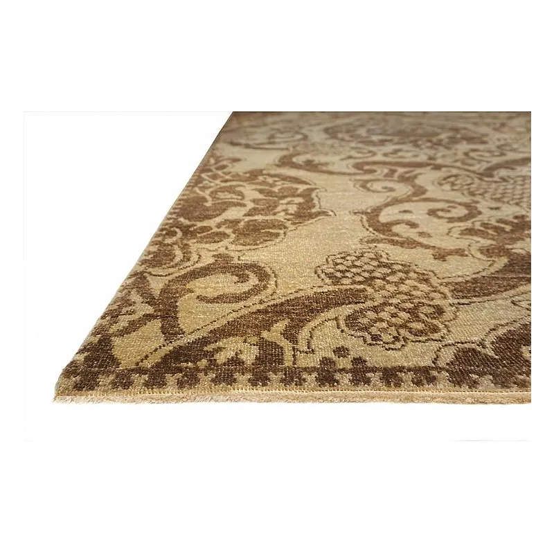 International, S-589, Cream