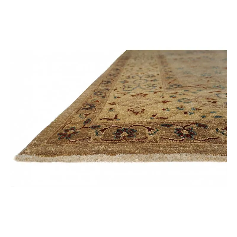 International, S-559, Taupe/Gold
