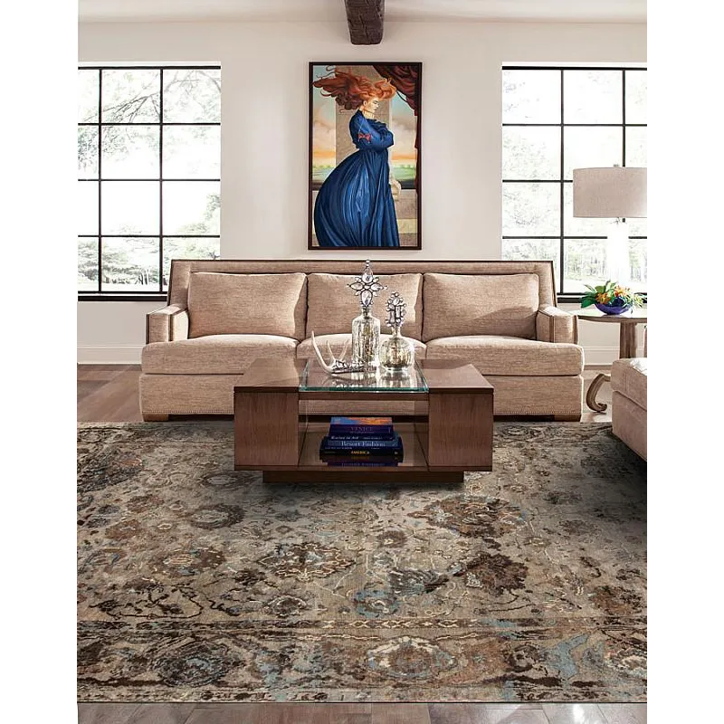 Shangri-La, Divine, Taupe