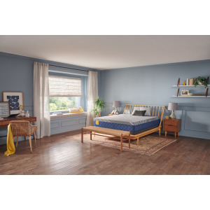 Golden Elegance Featherton Firm Hybrid