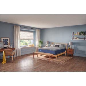 Golden Elegance Bridgerton Medium Foam