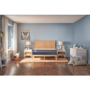 Palatial Crest Beckley Foam