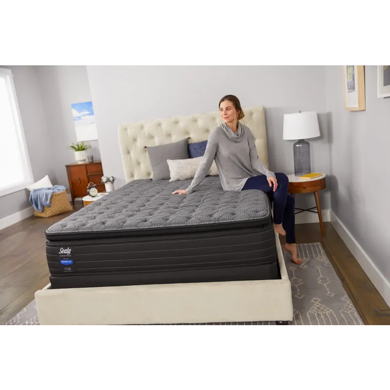 Performance™ Response Maple Lane Cushion Firm Pillow Top