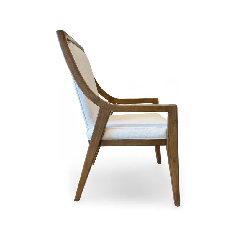 SHEL-327127228-SIDE (1).jpg