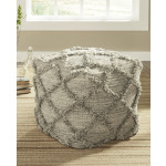 Adelphie Pouf