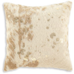 Landers Pillow