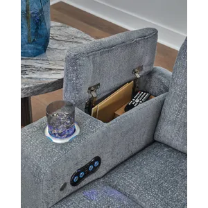 Studio Cave Power Recliner
