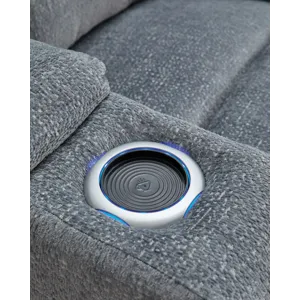 Studio Cave Power Recliner