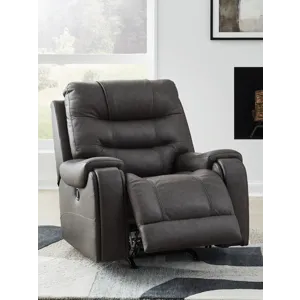 Femley Recliner