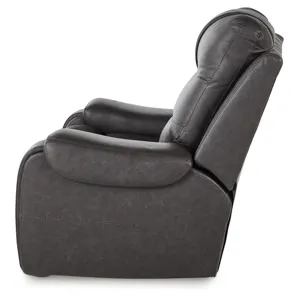 Femley Recliner