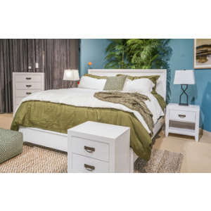 Binterglen Queen Panel Headboard/Footboard and Slats