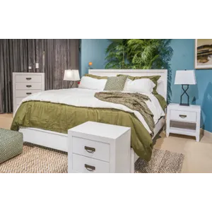 Binterglen Queen Panel Headboard/Footboard and Slats