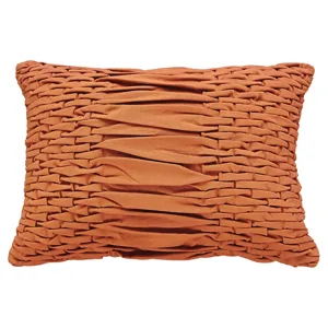 Nellie Pillow