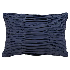 Nellie Pillow