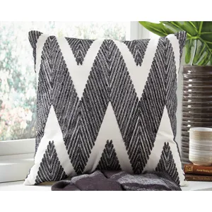 Carlina Pillow (Set of 4)