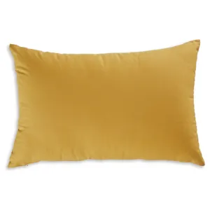 Varness Pillow