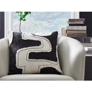 Veerbank Pillow (Set of 4)