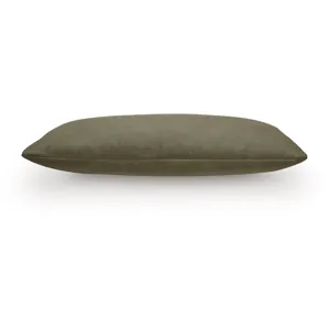 Danvale Pillow (Set of 4)