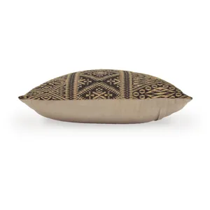 Davinwood Pillow (Set of 4)