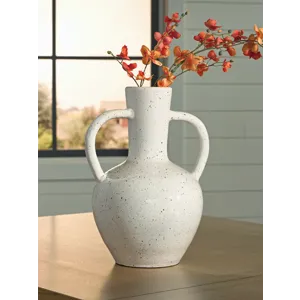 Dallinworth Vase