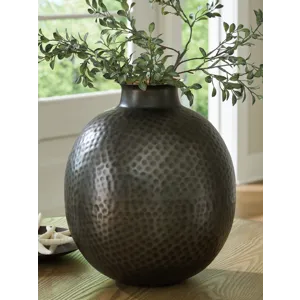 Woody Vase