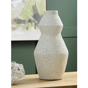 Dawthorne Vase