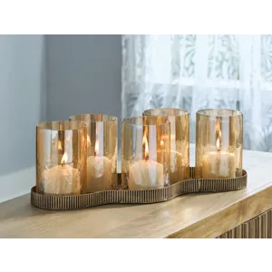 Evereton Candle Holder