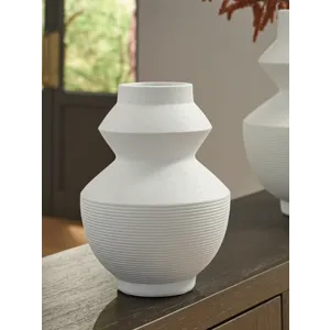 Naveen Vase