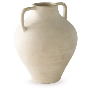 Justy Vase
