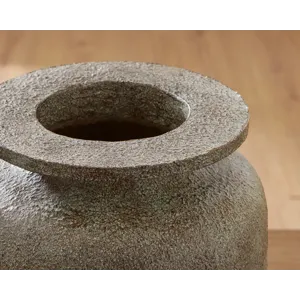 Jedwick Vase