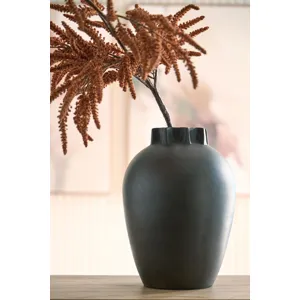 Kaslett Vase