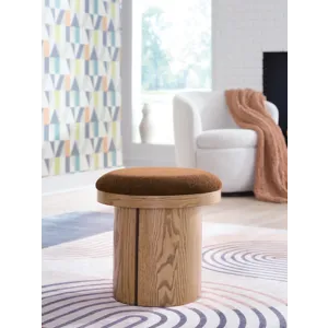 Lewisen Stool