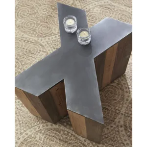 Highmender Accent Table