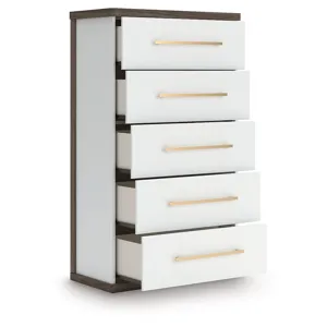 Kendanport Chest of Drawers