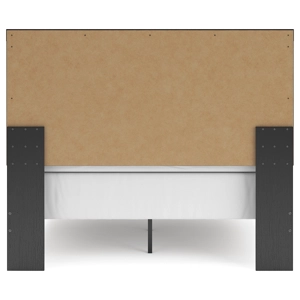 Broachmyn Queen Panel Bed