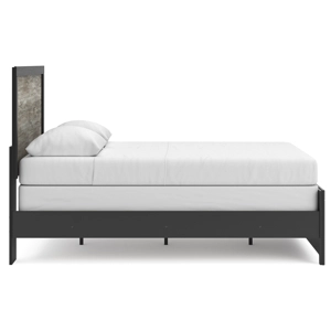 Broachmyn Queen Panel Bed