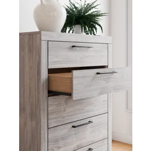 Broachmyn Chest of Drawers